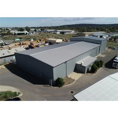 स्टील फ्रेम शेड